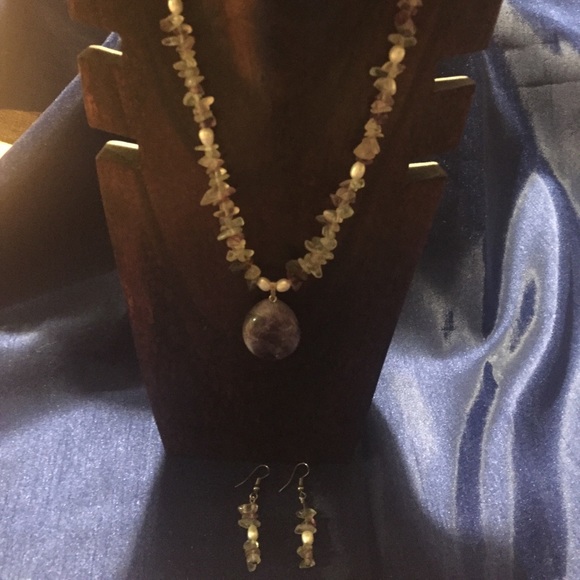 ⚡️One of a kind necklace & earrings set - Picture 4 of 8